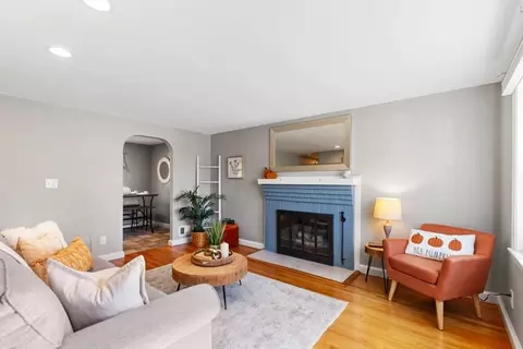 44 Sunset Dr, Beverly, MA 01915 photo 6