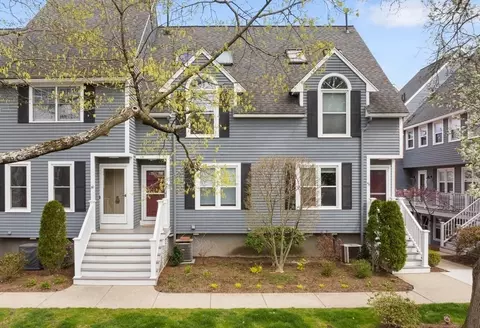 48 S Main St #7, Natick, MA 01760