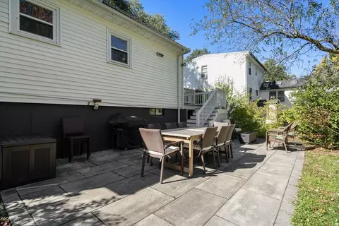 Exterior - 1 Dow Rd, Boston, MA 02132 photo 5 of 6