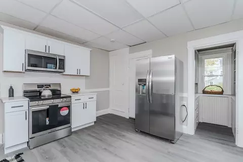 171 Northampton Ave, Springfield, MA 01109