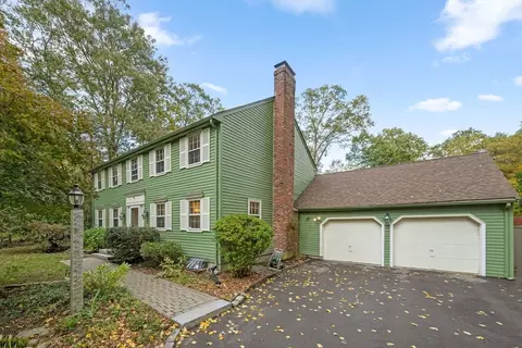 7 Fawn Rd, Sherborn, MA 01770