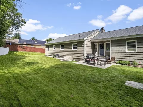 11 View St, Dracut, MA 01826 photo 12