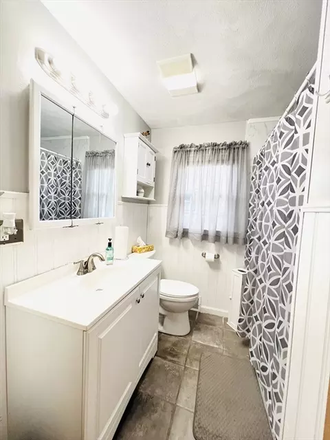 Bath - 188 Parker, Indian Orchard, MA 01151 photo 1 of 1