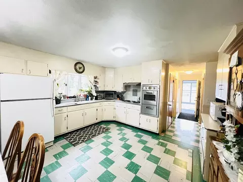 Kitchen - 188 Parker, Indian Orchard, MA 01151 photo 1 of 2