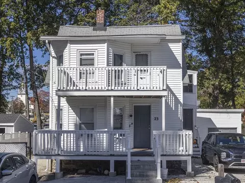 23 Griggs St, Dracut, MA 01826