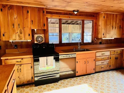 67 Long Ave, Framingham, MA 01702 photo 10