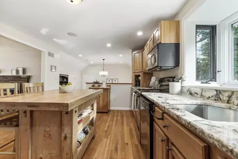 Kitchen - 34 Pollard Dr, Millis, MA 02054 photo 3 of 5