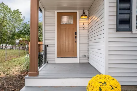 106 Glen Rd, Wilmington, MA 01887