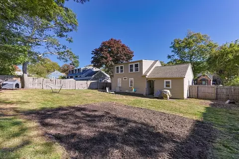 33 Buzzards Bay Ave, Bourne, MA 02532 photo 28