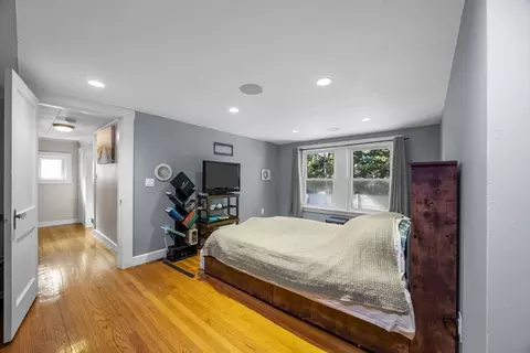 33 Buzzards Bay Ave, Bourne, MA 02532 photo 21