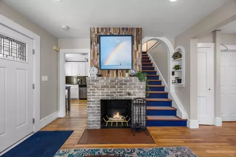 33 Buzzards Bay Ave, Bourne, MA 02532 photo 7