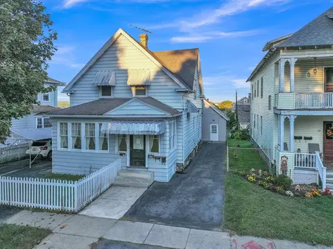 13 Frank St, Worcester, MA 01604 photo 5