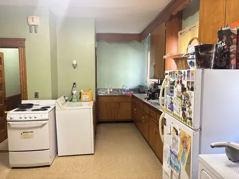 13 Frank St, Worcester, MA 01604 photo 26