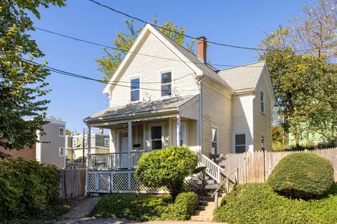 9 Carver St, Somerville, MA 02143