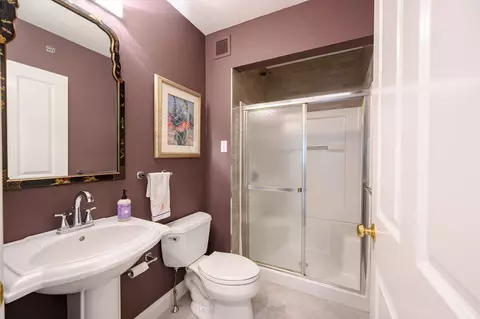18 Whiting Ln #18, Hingham, MA 02043 photo 15