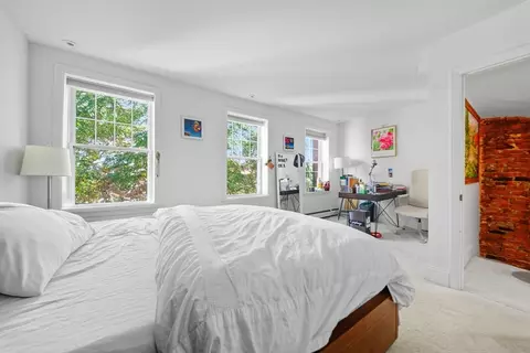376 Sumner St, Boston, MA 02128 photo 24