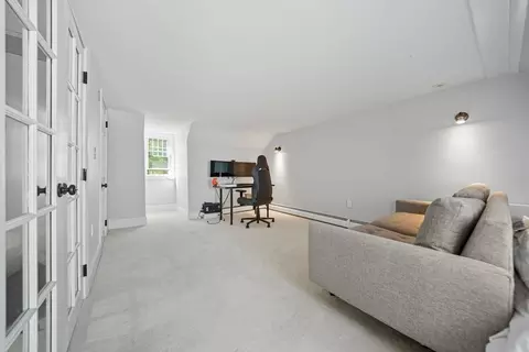 376 Sumner St, Boston, MA 02128 photo 31