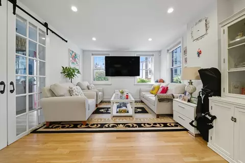 376 Sumner St, Boston, MA 02128 photo 3