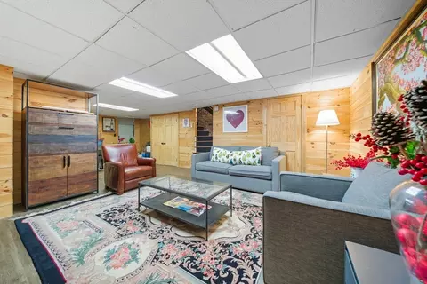 376 Sumner St, Boston, MA 02128 photo 34