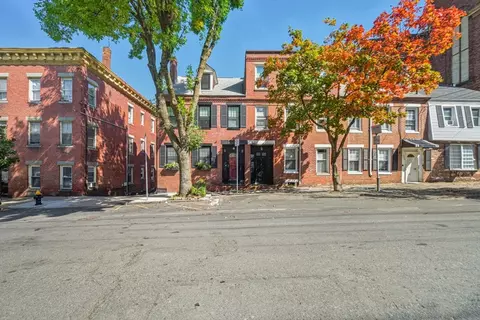 376 Sumner St, Boston, MA 02128 photo 2
