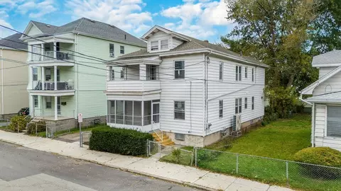100 Weetamoe St, Fall River, MA 02720 photo 3
