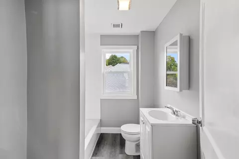 100 Weetamoe St, Fall River, MA 02720 photo 10