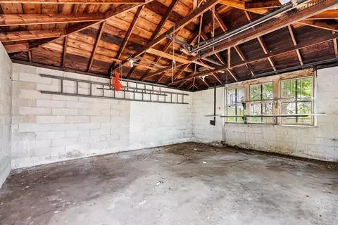 100 Weetamoe St, Fall River, MA 02720 photo 32