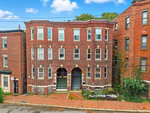 4 Fort Ave #2, Boston, MA 02119