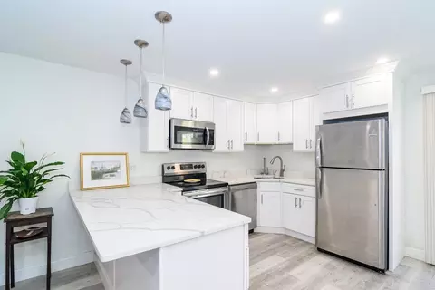 71 Edgeworth St #21, Worcester, MA 01605