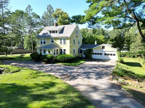 147 Linebrook Rd, Ipswich, MA 01938