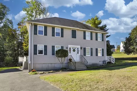 7 Greenhill Farm Rd #7, Haverhill, MA 01832