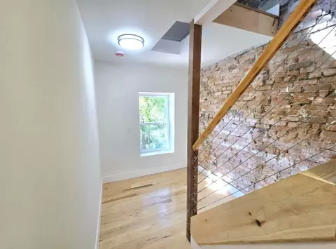 Entry Way - 321 Riverside Dr, Northampton, MA 01062 photo 4 of 5