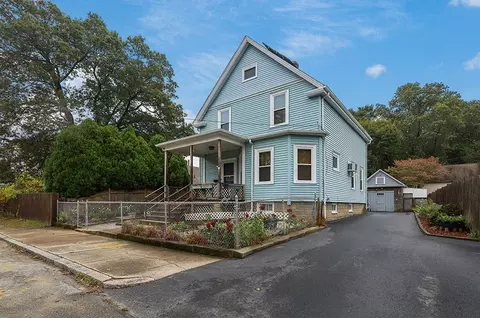 62 Elizabeth St, Attleboro, MA 02703