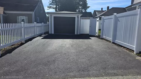 153 Ray St, Fall River, MA 02720 photo 10