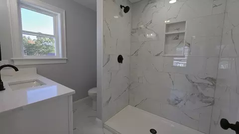 153 Ray St, Fall River, MA 02720 photo 9