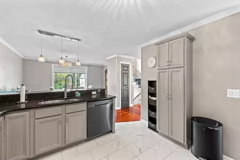 Kitchen - 44 Dixfield St, Worcester, MA 01606 photo 3 of 4
