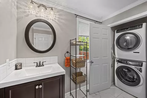 Other - 44 Dixfield St, Worcester, MA 01606 photo 2 of 6