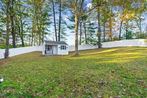 Exterior - 53 Bigelow Rd, Webster, MA 01570 photo 3 of 3