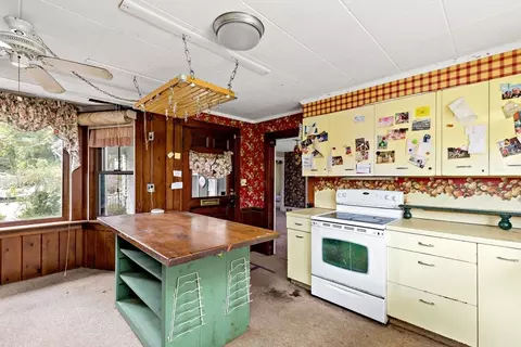 437 Main St, Wareham, MA 02571 photo 7