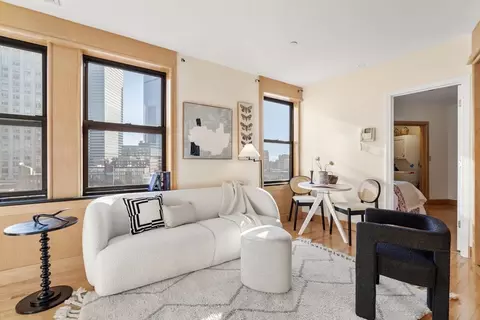 42 Beach St #9D, Boston, MA 02111