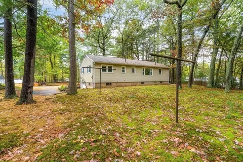 4 Coed Dr, Easthampton, MA 01027 photo 38