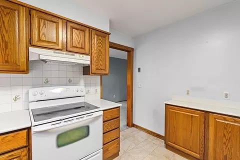 4 Coed Dr, Easthampton, MA 01027 photo 14