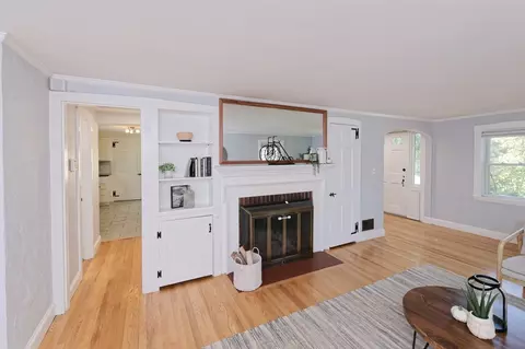 638 Main St, Ashland, MA 01721 photo 3