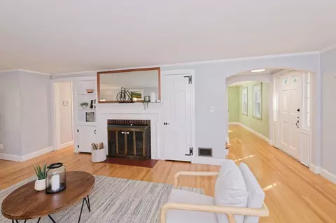 638 Main St, Ashland, MA 01721 photo 2