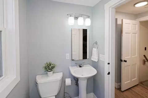 638 Main St, Ashland, MA 01721 photo 15