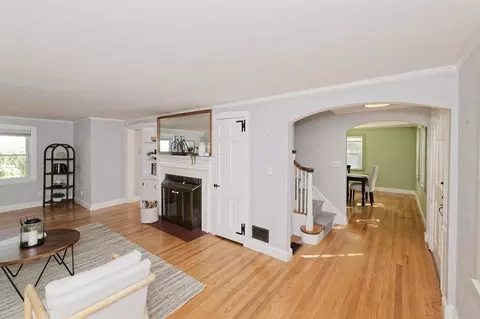 638 Main St, Ashland, MA 01721 photo 5