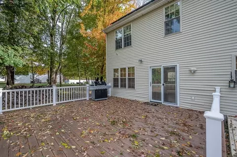 Exterior - 3 Carter Way, Worcester, MA 01609 photo 6 of 8