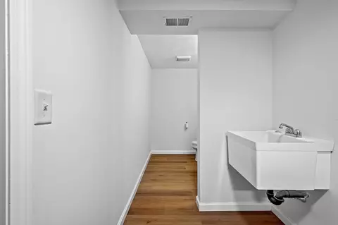 Entry Way - 3 Carter Way, Worcester, MA 01609 photo 3 of 3