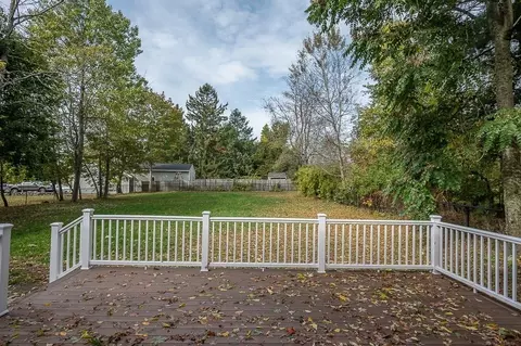 Exterior - 3 Carter Way, Worcester, MA 01609 photo 5 of 8
