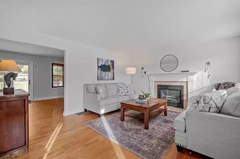Living - 3 Carter Way, Worcester, MA 01609 photo 2 of 2
